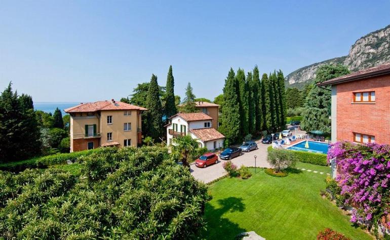 Hotel Gabbiano - Garda Lake Collection Esterno foto
